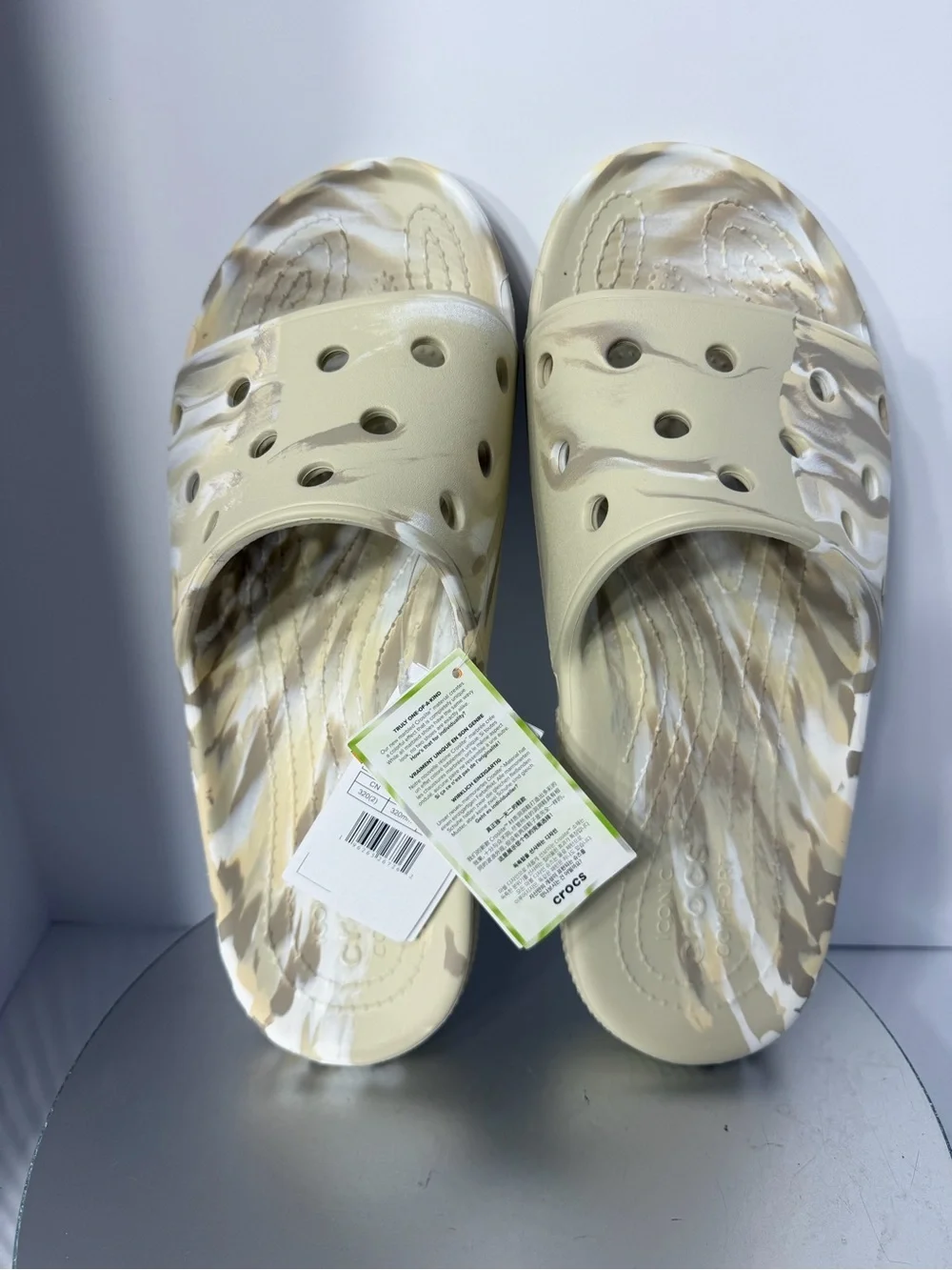 CROCS mens Beige Marble Print Slide Sandals size 14 New w tags